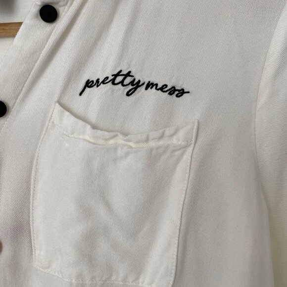 Button-Up with "Pretty Mess" Embroidery - Picture 3 of 5
